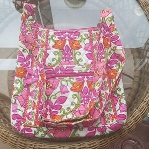 Vera bradley hipster in Lilli Bell
